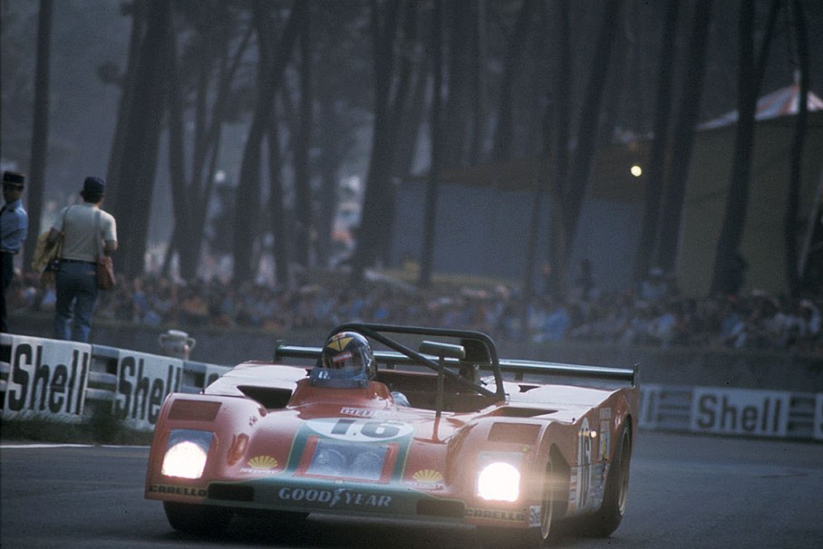 Carlos Pace (BR) in the second placed Ferrari 312 PB #0896
