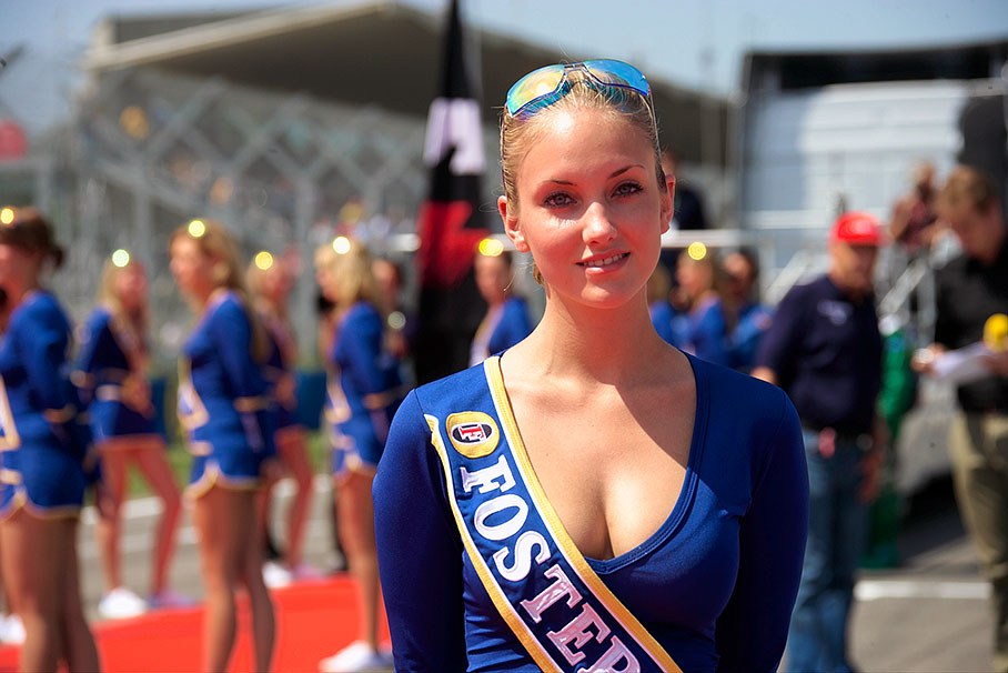 Grid girl