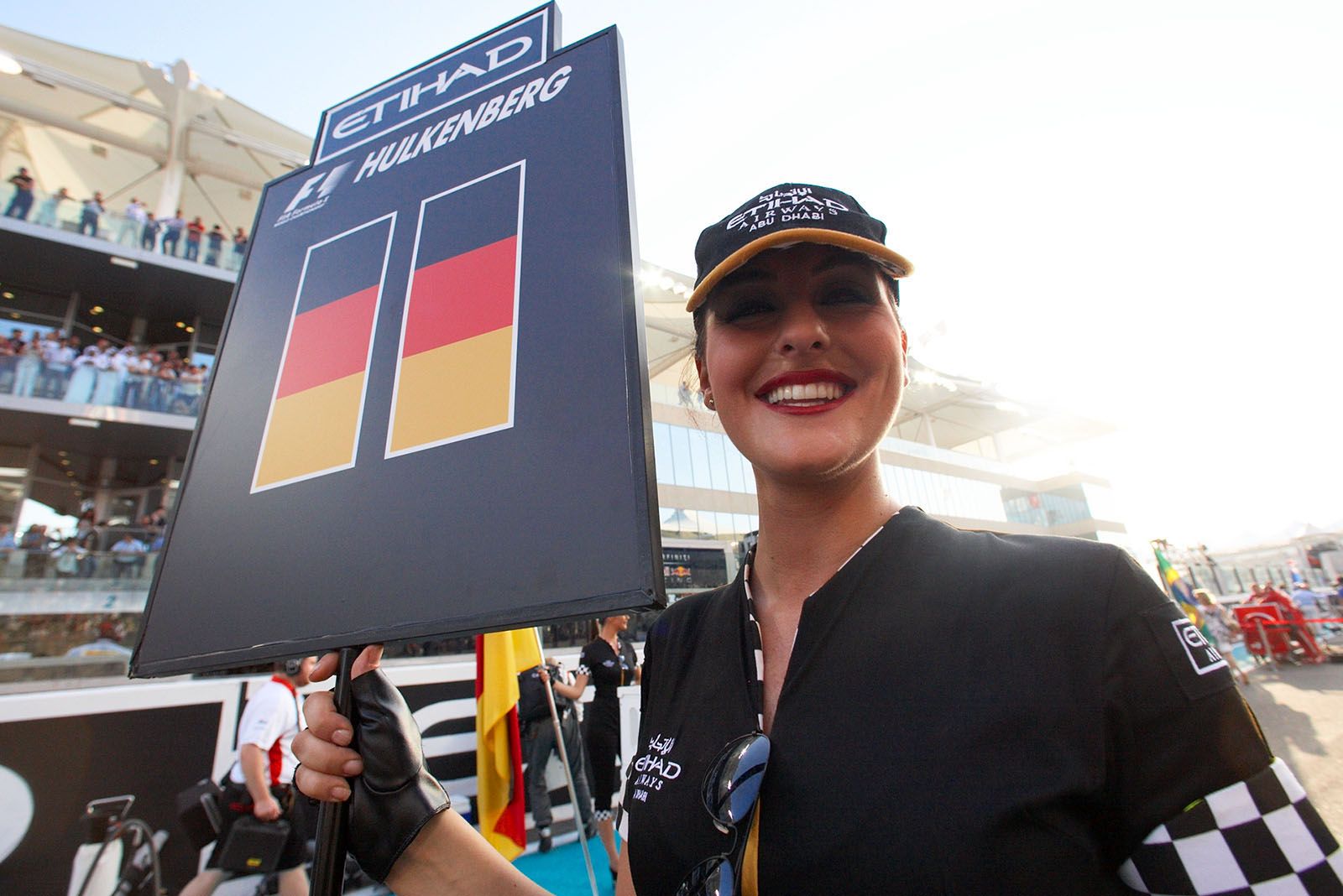 Grid girl of Hulkenberg