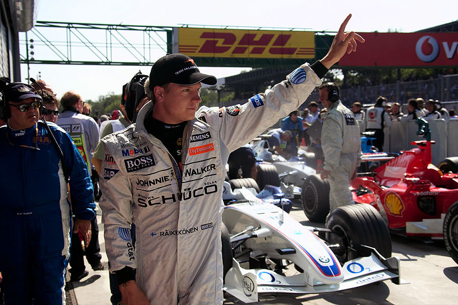 Pole position for Kimi Raikkonen
