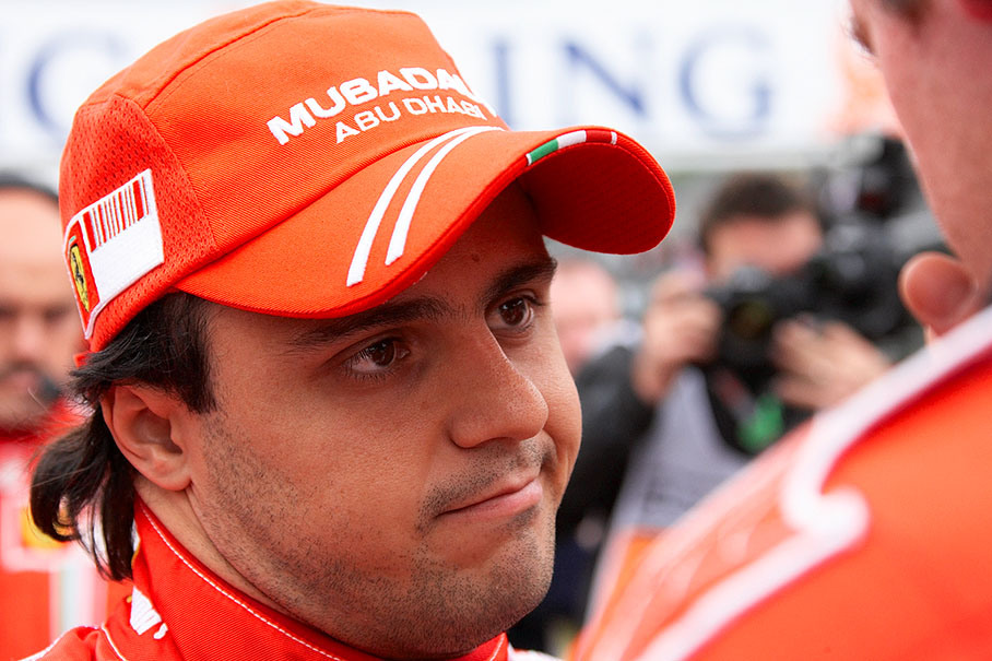 Felipe Massa talks to Rob Smedley