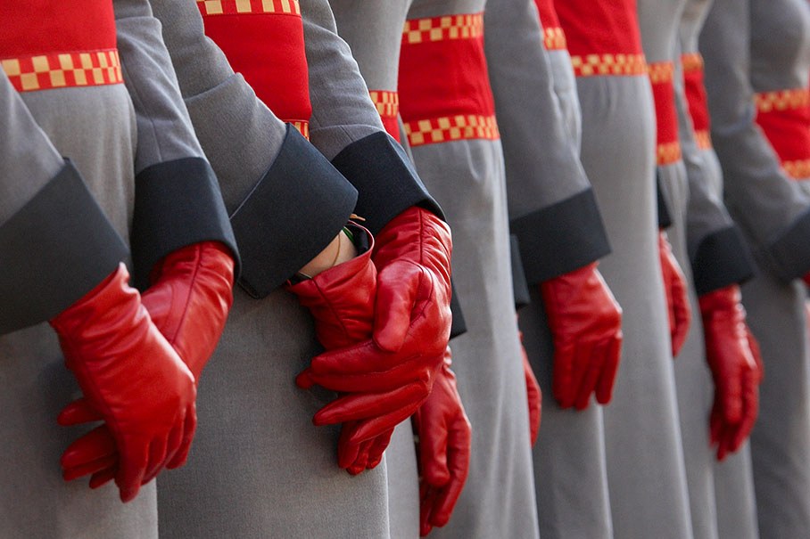 Etihad Airways stewardesses' leather gloves