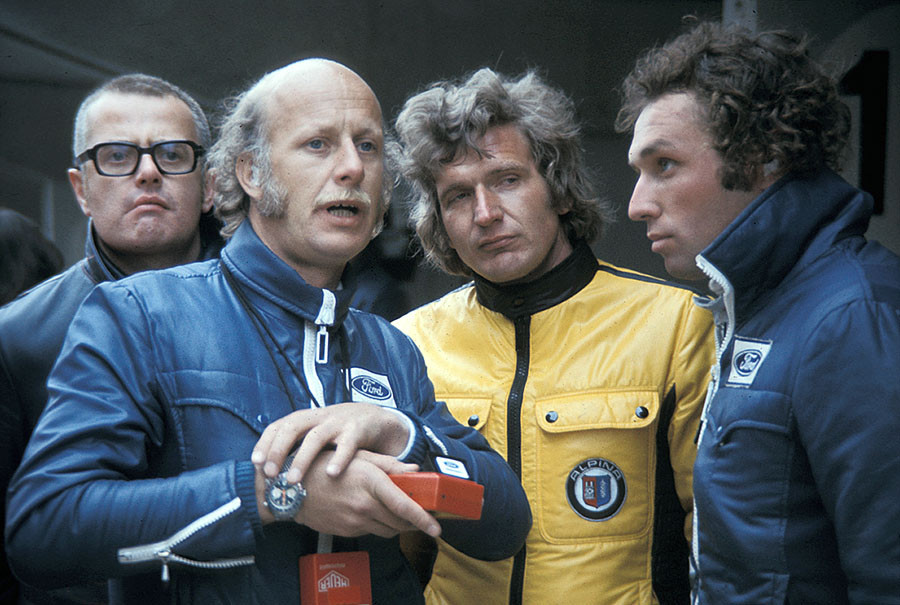 who is the man in the middle?