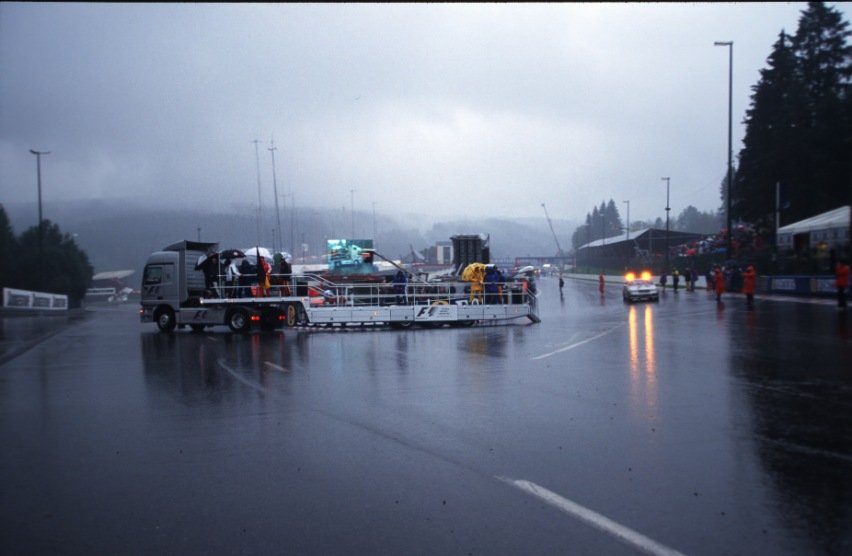 Drivers parade in rainy ardennes weather