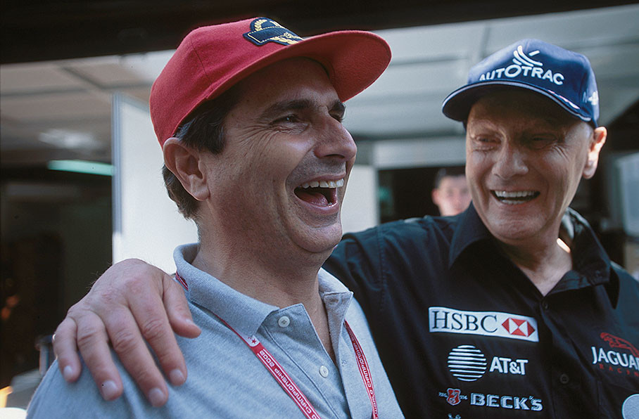 Nelson Piquet and Niki Lauda joking together