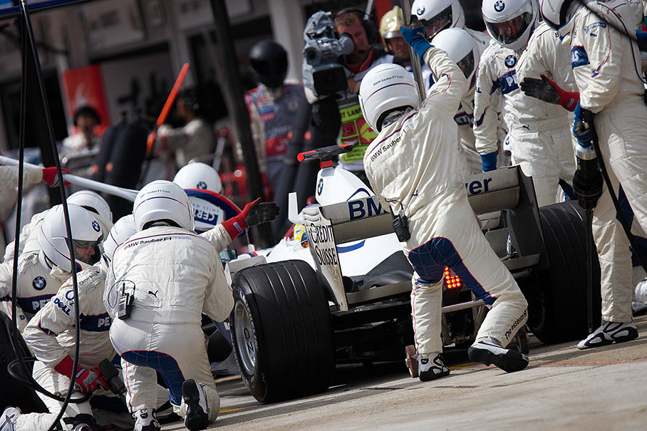 Nick Heidfeld with fresh tyres for a dry track