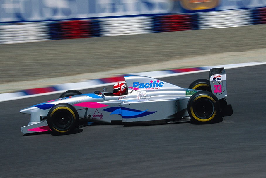 Paul Belmondo during practice. He failed to qualify for the race.