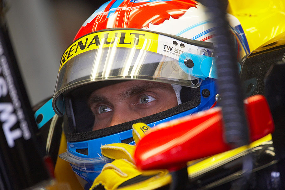 Vitaly Petrov, Renault
