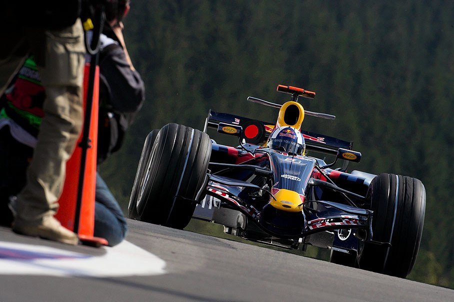 David Coulthard, Red Bull Racing, enters pit lane