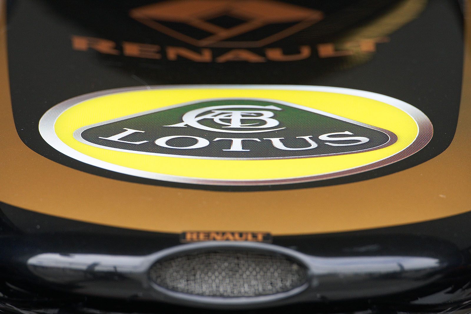 The nose cone tip on a Renault, Lotus Renault GP