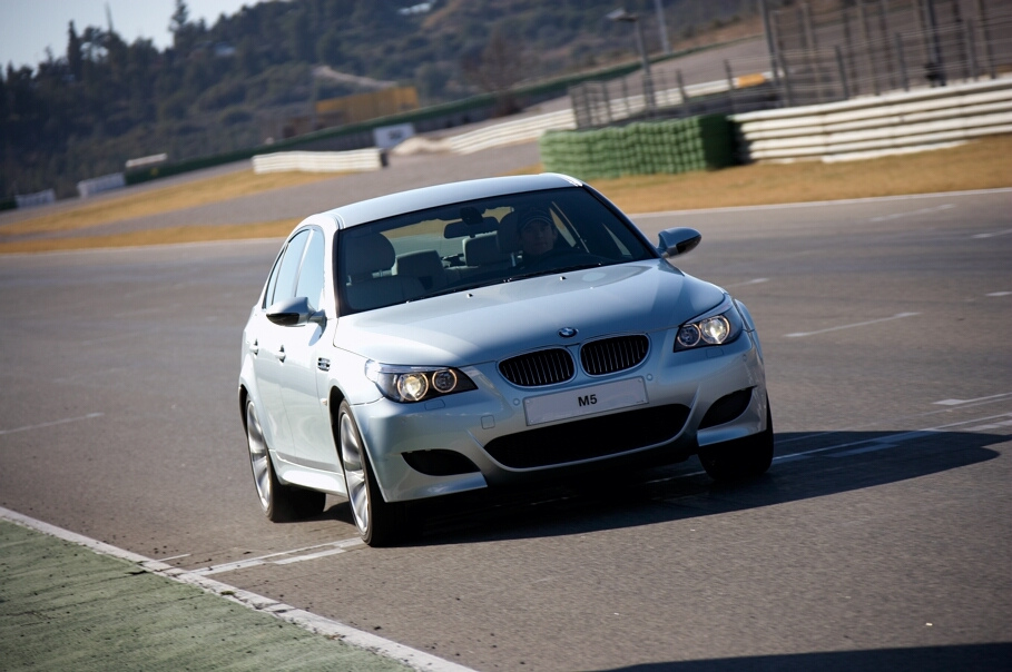 BMW.WilliamsF1 FW27 launch
