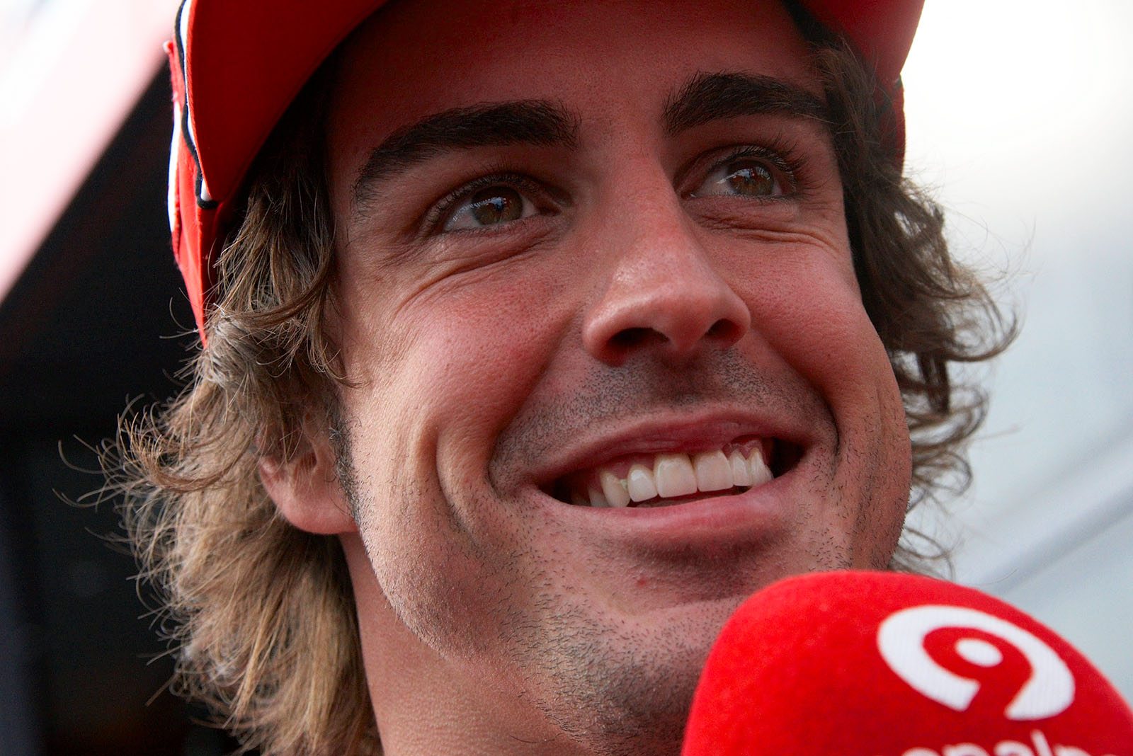 Fernando Alonso gives a motivated interview