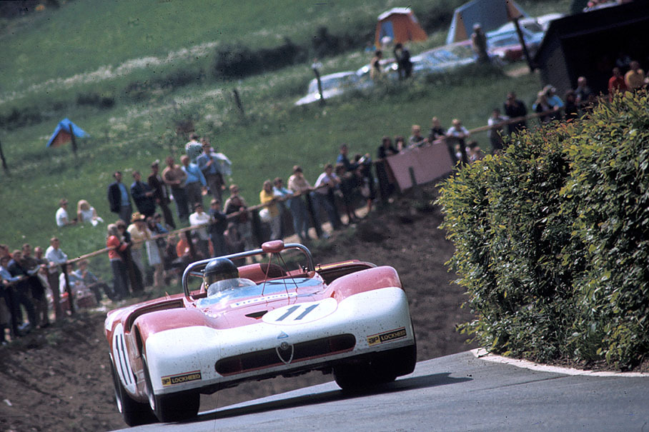 Andrea de Adamich (I) and Henri Pescarolo (F)  become fourth placed on Alfa Romeo T33/3 #75080-009