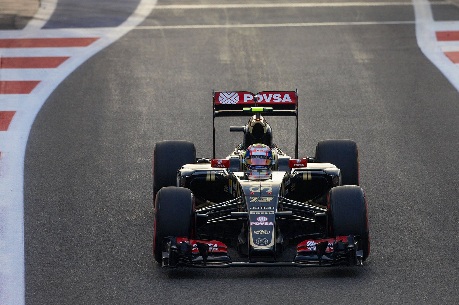 Pastor Maldonado, Lotus-Mercedes