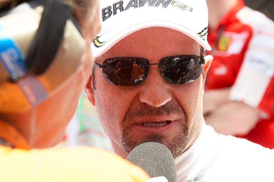 Rubens Barrichello gives an interview on grid