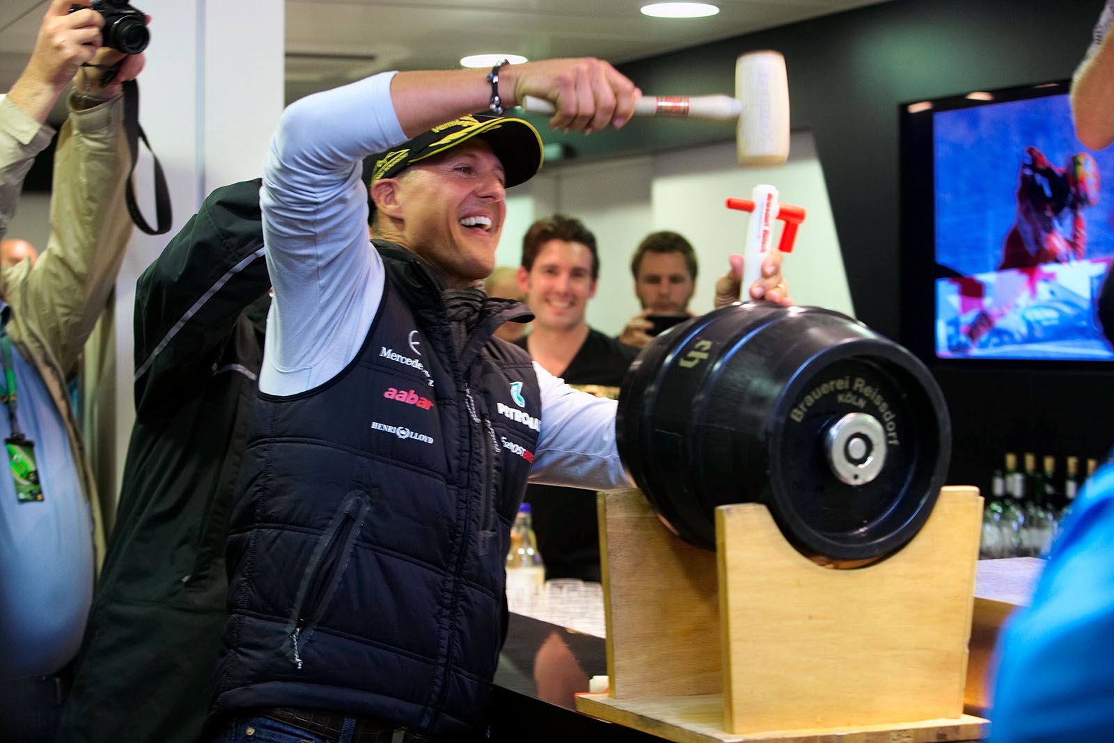 Michael Schumacher invited everybody to his 20th anniversary party with Koelsch beer and Currywurst
