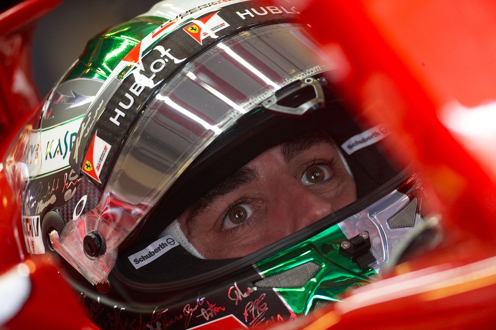 Fernando Alonso wearing a fare-well helmet in his last race for Ferrari, Abu Dhabi Grand Prix, 2014