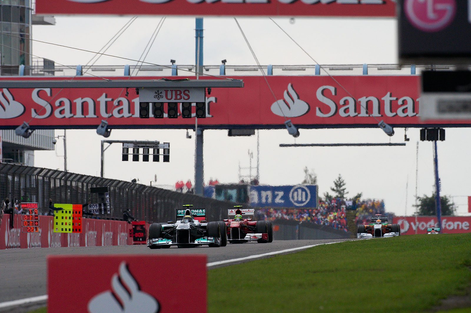 Nico Rosberg, Mercedes GP, in front of Massa and Sutil