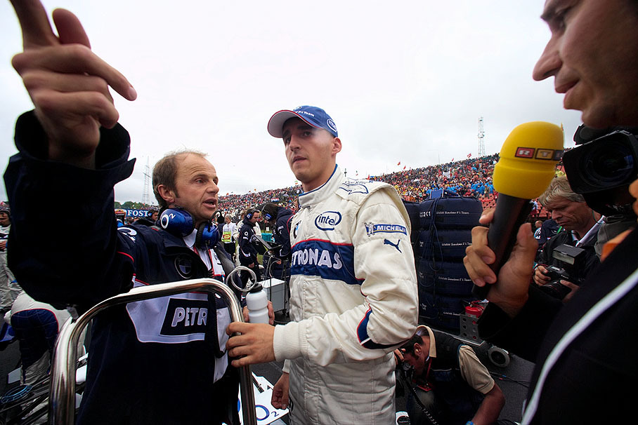 Robert Kubica with Jo Leberer, TV presenter Kai Ebel already in waiting position