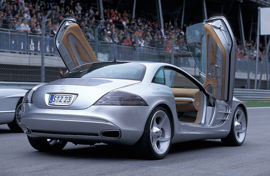 Mercedes-Benz SLR McLaren presentation