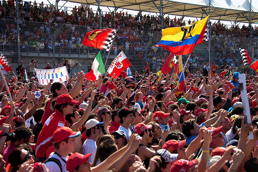 Imola fans