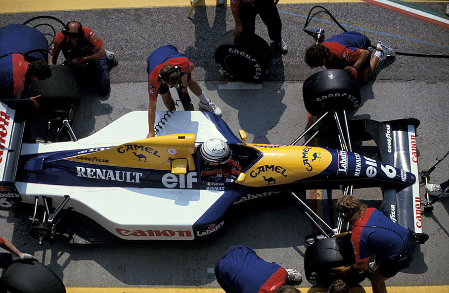 Riccardo Patrese gets new tyres