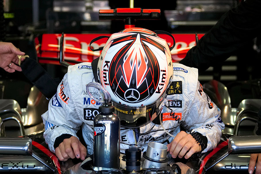 Kimi Raikkonen in his box, preparing for going out to race