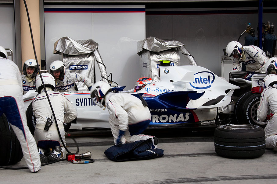 Robert Kubica at his last Q3 pit stop before achiving pole position