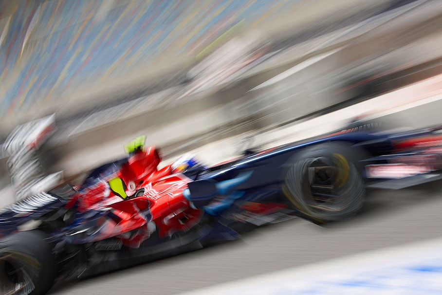 Sebastian Vettel zooms through pitlane