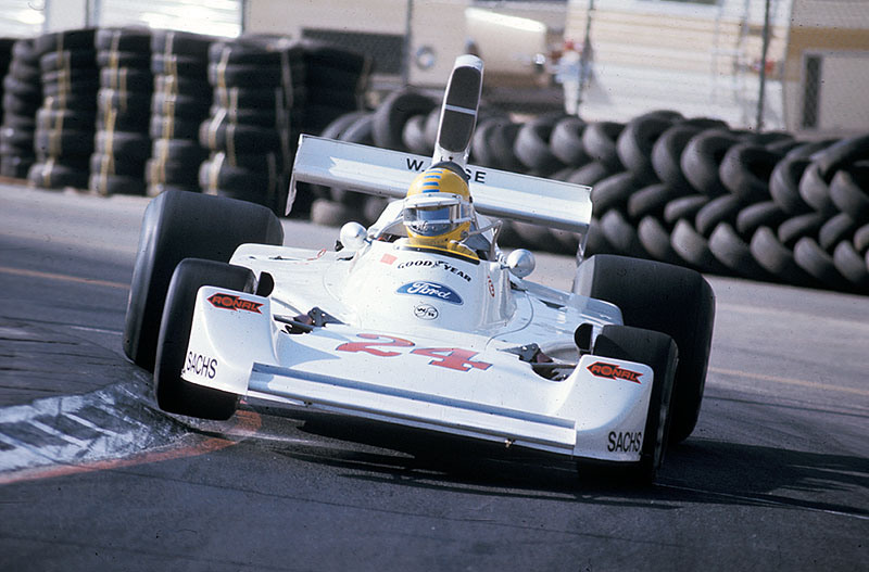 Harald Ertl could not qualify with the Hesketh-Cosworth 308D, United States GP Long Beach 1976