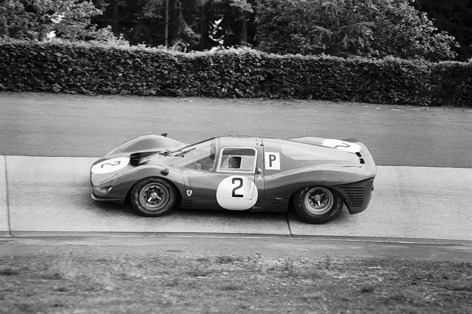 The Ferrari 330 P3 Coupe #0846 was driven in practice only by John Surtees (GB), Mike Parkes (GB) and Lorenzo Bandini (I)