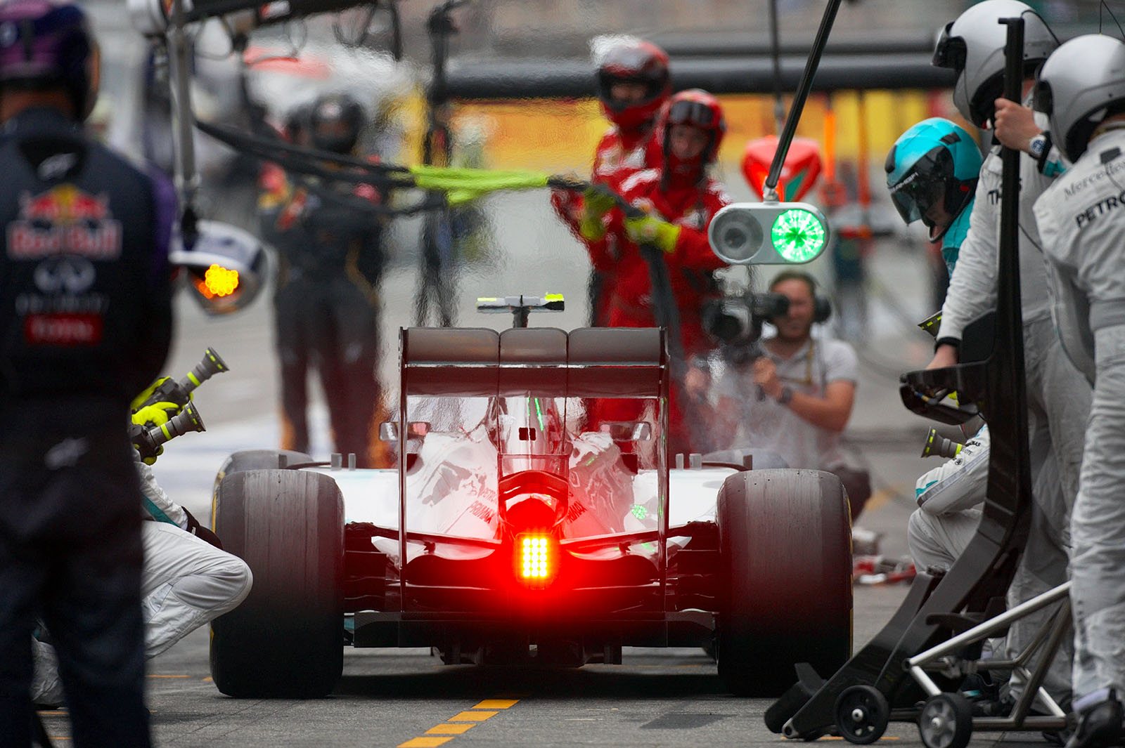 Nico Rosberg, Mercedes, has finished his pit stop, Hockenheim, German Grand Prix, 2014