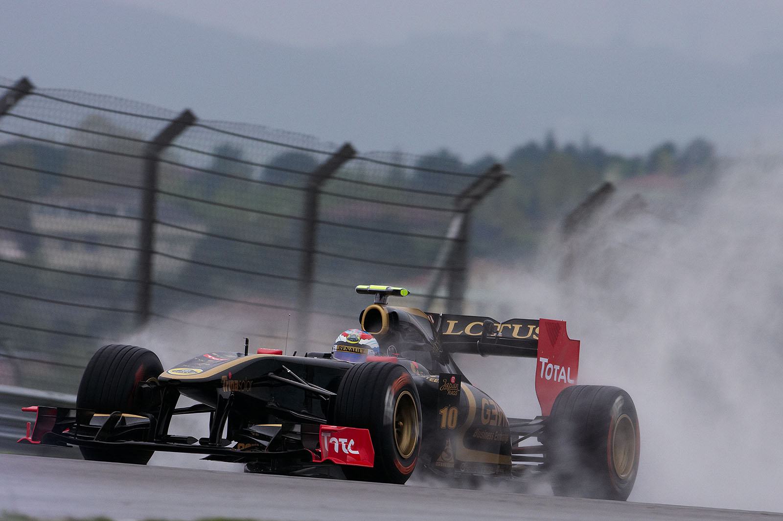 Nick Heidfeld, Lotus Renault GP