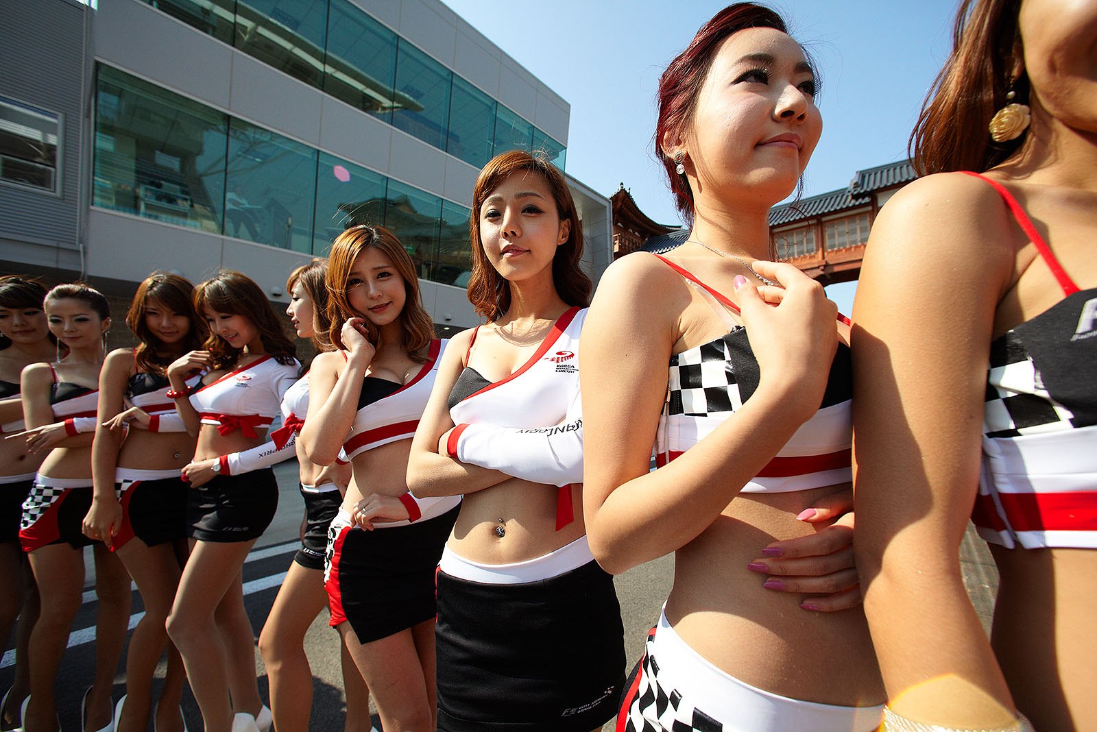 The Korean grid girls are ready for the action