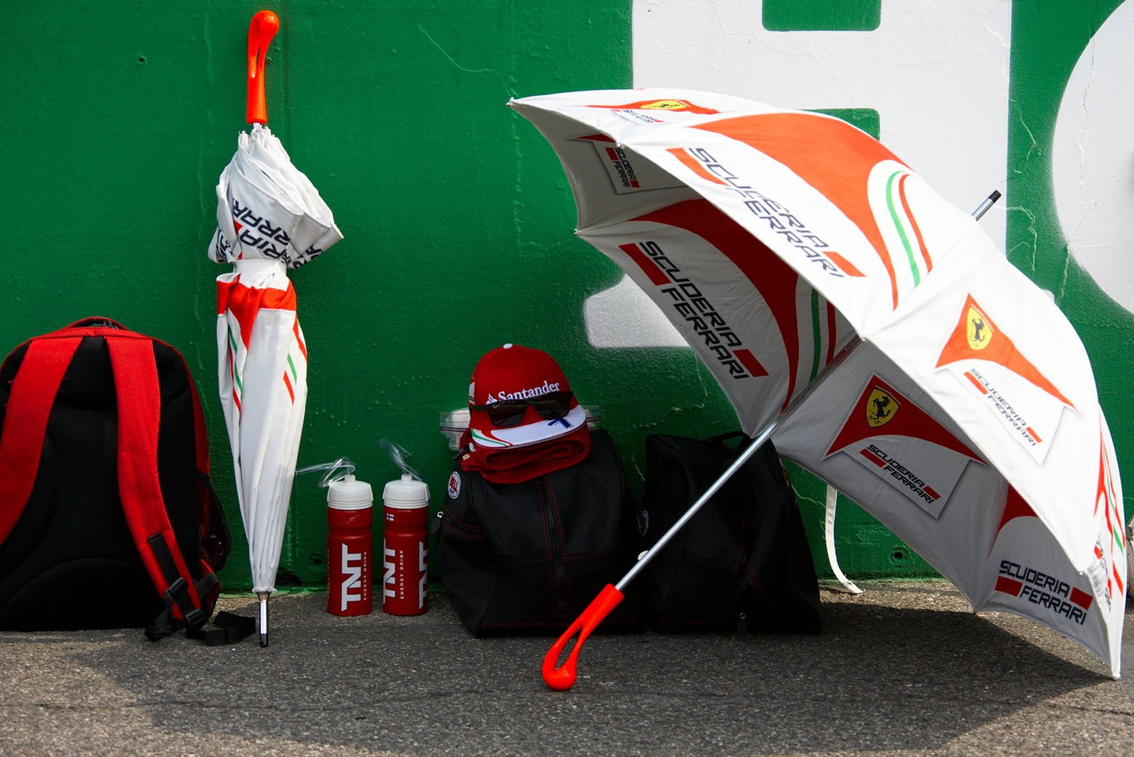 Ferrari armour on the grid, Monza, Italian Grand Prix, 2016