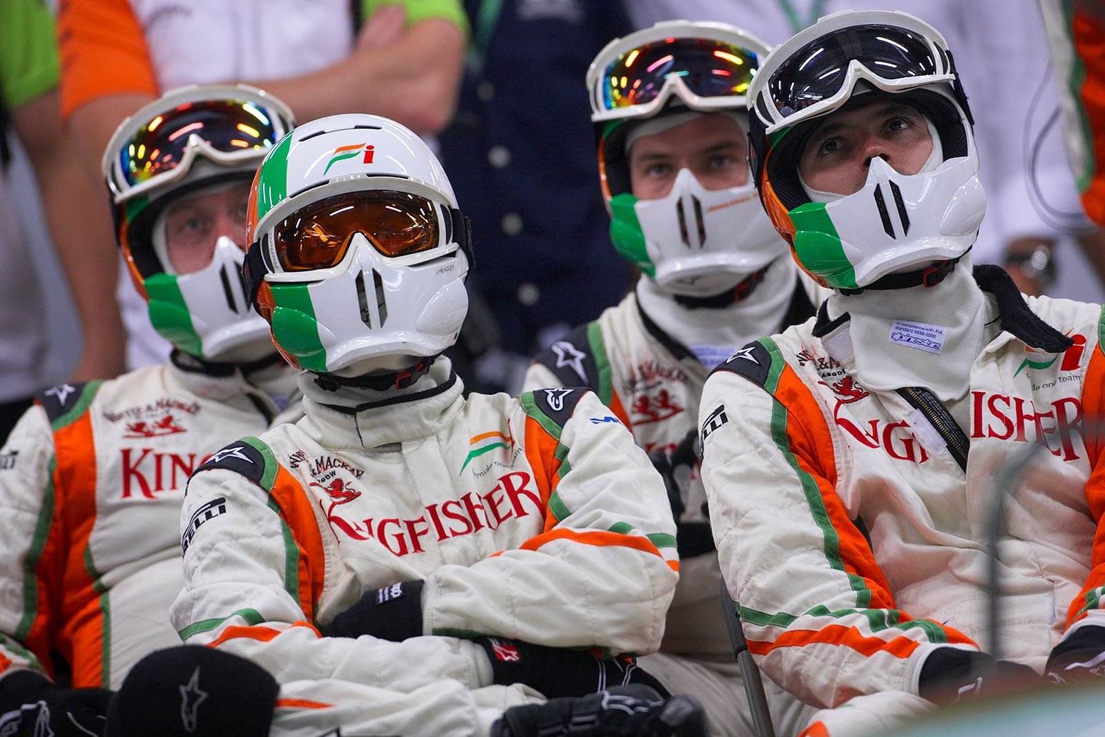 Force India mechanics in pits during the race