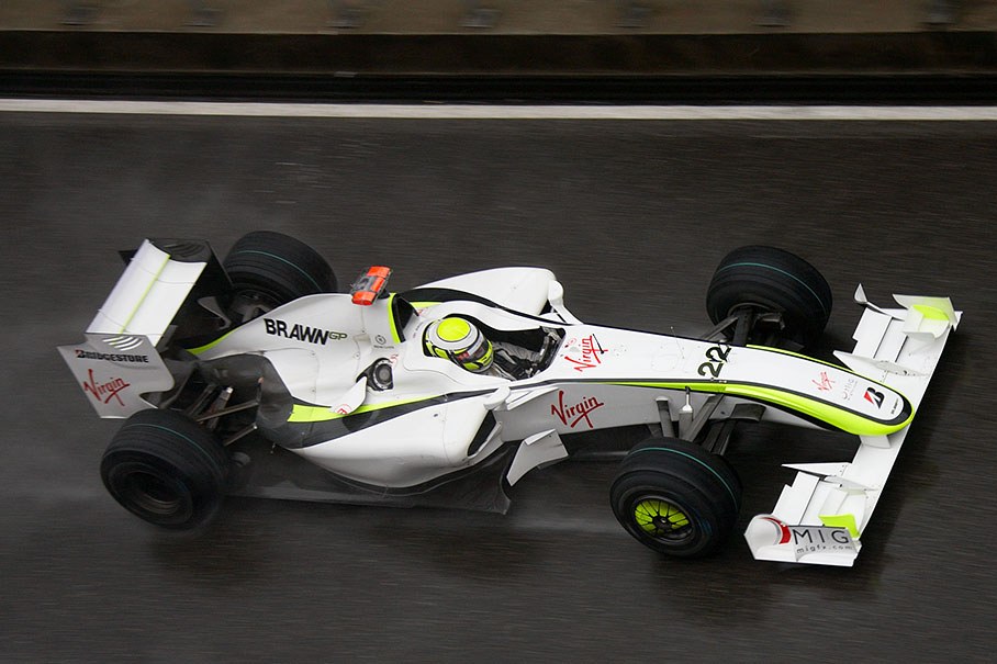 Jenson Button, Brawn GP, pits from second place