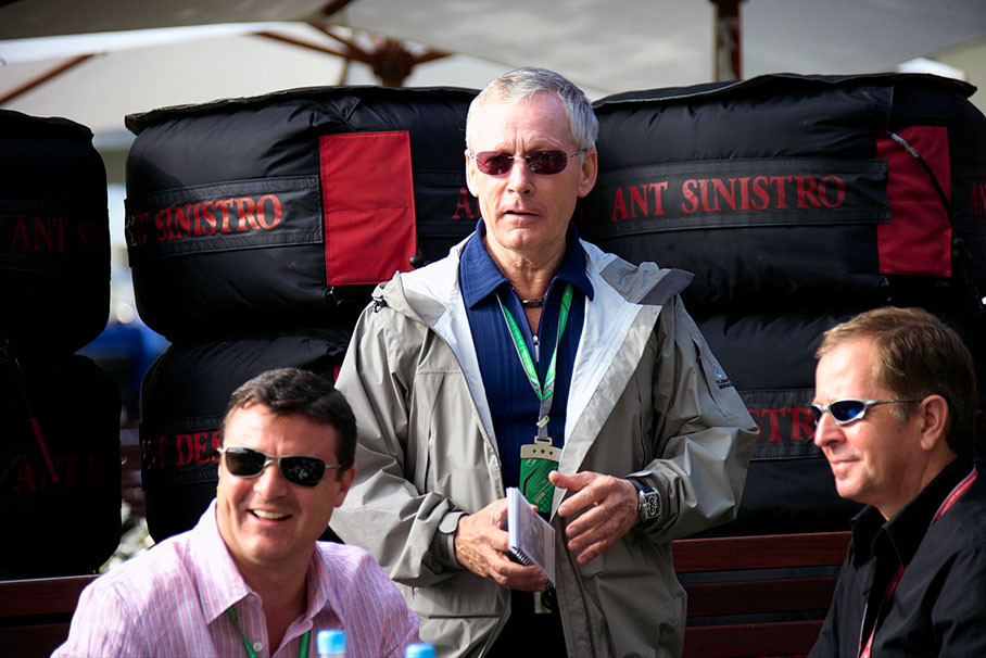 Kimi Raikkonen's manager David Robertson with former F1 drivers Mark Blundell (left) and Martin Brundle